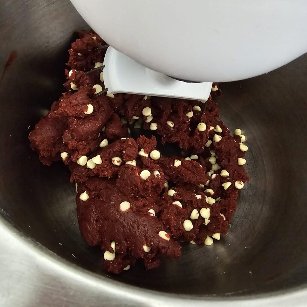 Red velvet cookie dough Baksels by Mandy