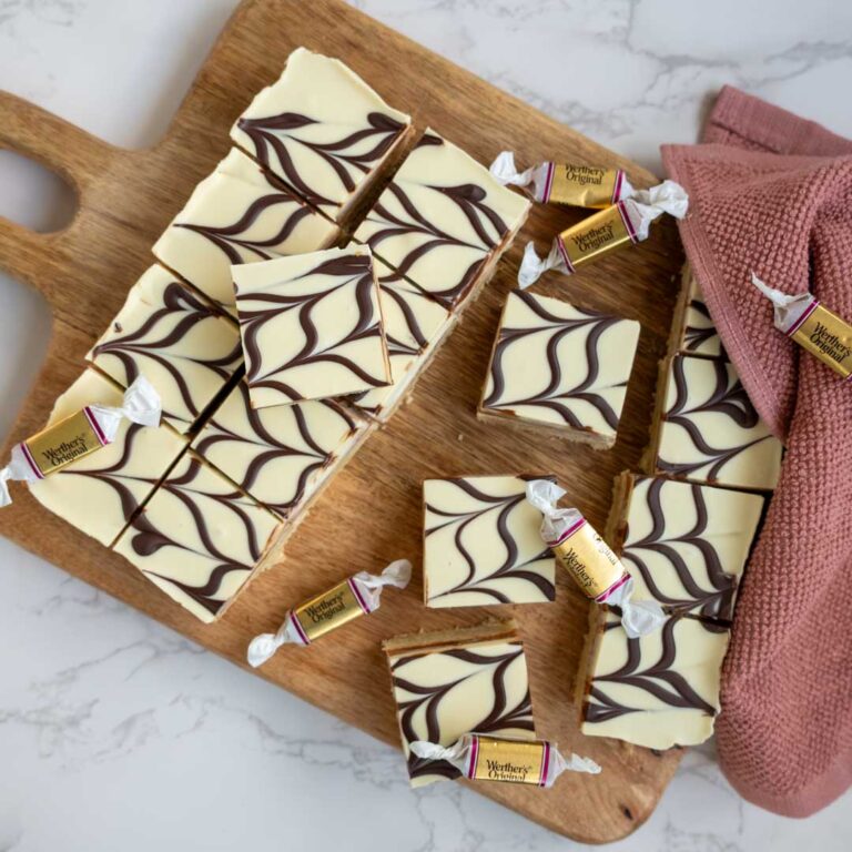 Millionaire Shortbread Baksels by Mandy
