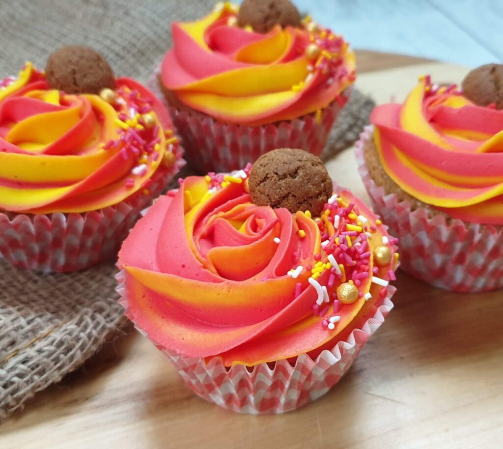 Kruidnoten cupcakes Baksels by Mandy