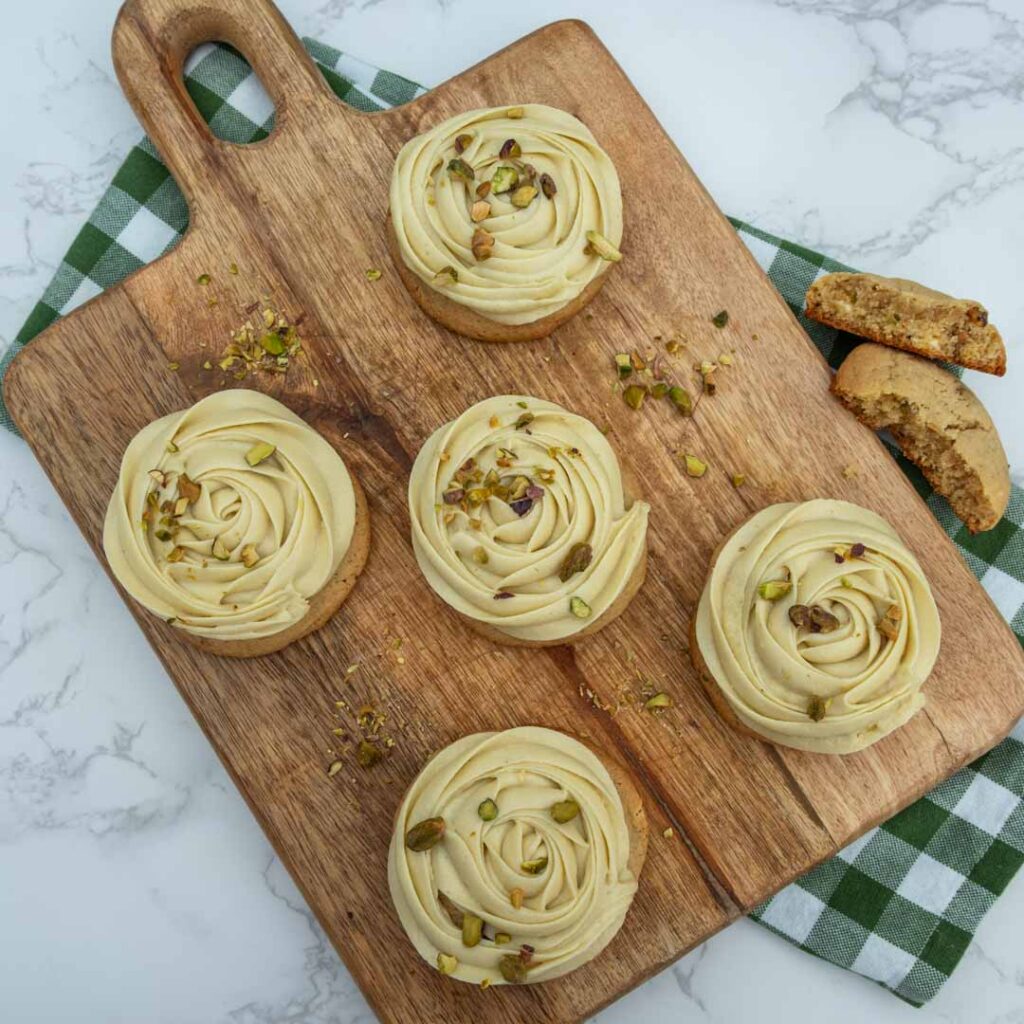 Pistache witte chocolade koeken met monchou Baksels by Mandy